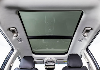 Подержанный автомобиль Geely Atlas Pro 2021 года (30 фото)