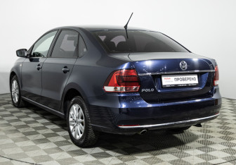 Подержанный автомобиль Volkswagen Polo Sedan 2016 года (7 фото)