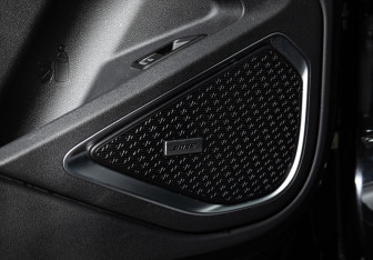 Подержанный автомобиль Geely Tugella 2023 года (21 фото)