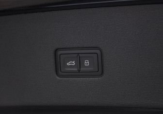 Новый Audi Q8 2025 (36 фото)