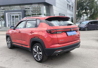 Подержанный автомобиль Changan CS35PLUS 2023 года (6 фото)