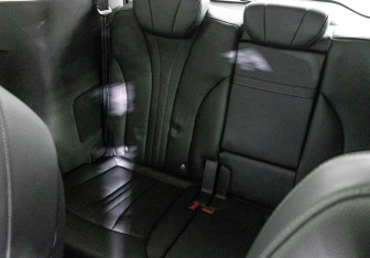 Подержанный автомобиль Hongqi HQ9 2022 года (30 фото)