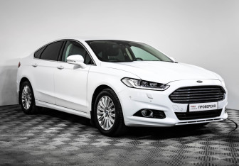 Подержанный автомобиль Ford Mondeo Sedan 2014 года (7 фото)