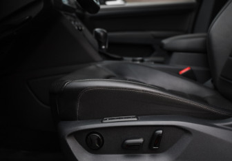 Подержанный автомобиль Volkswagen Teramont 2018 года (23 фото)