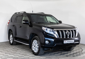 Подержанный автомобиль Toyota Land Cruiser Prado 2015 года (3 фото)