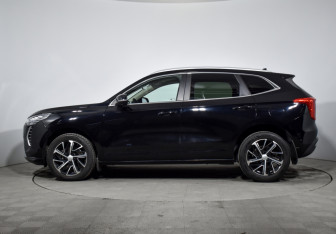 Подержанный автомобиль Haval Jolion 2023 года (8 фото)