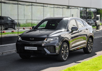Подержанный автомобиль Geely Tugella 2023 года (3 фото)