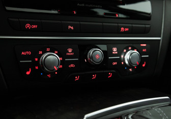 Подержанный автомобиль Audi A6 Sedan 2018 года (20 фото)