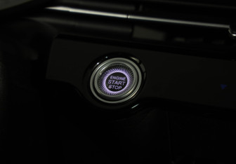 Подержанный автомобиль Omoda C5 2022 года (17 фото)