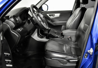 Подержанный автомобиль Lifan X60 2014 года (10 фото)