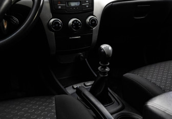 Подержанный автомобиль SsangYong Actyon 2013 года (12 фото)