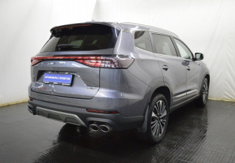 Подержанный автомобиль Chery Tiggo 8 Pro Max 2023 года (5 фото)