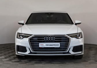 Подержанный автомобиль Audi A6 Sedan 2019 года (2 фото)
