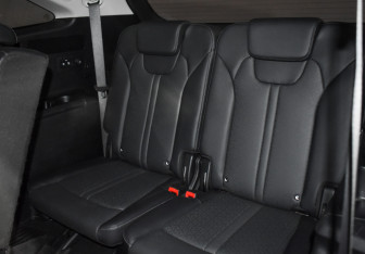 Подержанный автомобиль Kia Sorento 2021 года (16 фото)