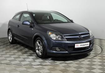 Подержанный автомобиль Opel Astra Hatchback 2010 года (3 фото)