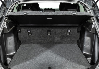 Подержанный автомобиль Suzuki Vitara 2019 года (17 фото)