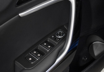 Подержанный автомобиль Kia Ceed Wagon 2022 года (10 фото)