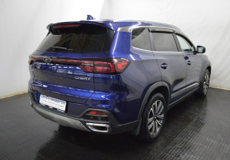 Подержанный автомобиль Chery Tiggo 8 2020 года (5 фото)