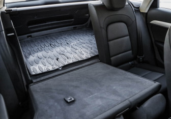 Подержанный автомобиль Audi Q3 2016 года (28 фото)