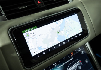 Подержанный автомобиль Land Rover Range Rover Sport 2018 года (20 фото)