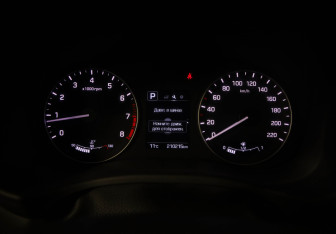 Подержанный автомобиль Hyundai Creta 2017 года (11 фото)