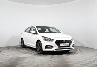 Подержанный автомобиль Hyundai Solaris Sedan 2017 года (3 фото)