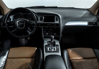 Подержанный автомобиль Audi A6 Sedan 2009 года (14 фото)