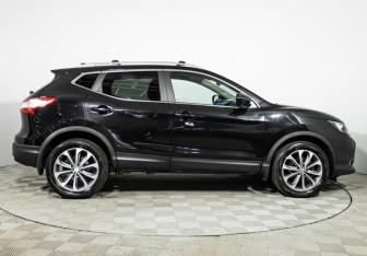 Подержанный автомобиль Nissan Qashqai 2018 года (4 фото)