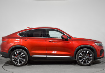 Подержанный автомобиль Geely Tugella 2021 года (4 фото)