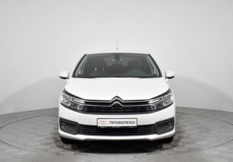 Подержанный автомобиль Citroen C4 Sedan 2016 года (2 фото)