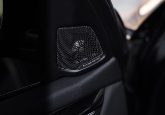 Подержанный автомобиль BMW X5 2017 года (26 фото)