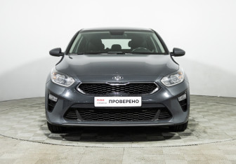 Подержанный автомобиль Kia Ceed Hatchback 2018 года (2 фото)