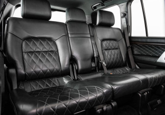 Подержанный автомобиль Toyota Land Cruiser Suv 2017 года (28 фото)