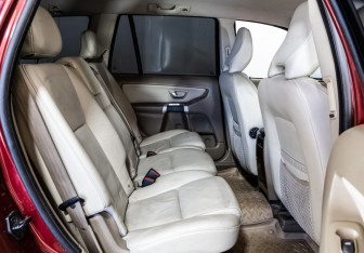Подержанный автомобиль Volvo XC90 2008 года (16 фото)