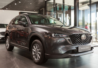 Новый Mazda CX-5 2025 (3 фото)