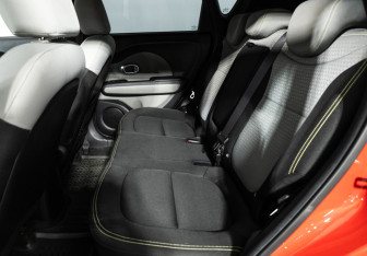 Подержанный автомобиль Kia Soul 2014 года (10 фото)