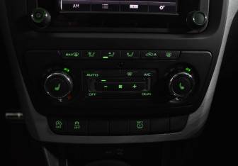 Подержанный автомобиль Skoda Yeti 2016 года (15 фото)