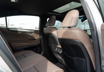 Новый Lexus ES 2025 (9 фото)