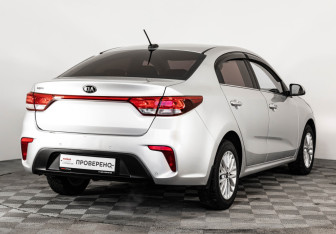 Подержанный автомобиль Kia Rio Sedan 2017 года (5 фото)