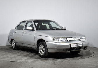 Подержанный автомобиль LADA (ВАЗ) 2110 2002 года (3 фото)