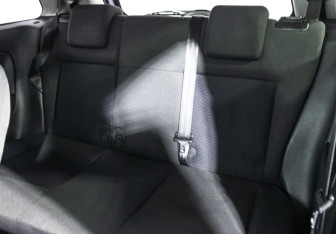 Подержанный автомобиль Ford Fiesta Hatchback 2008 года (10 фото)