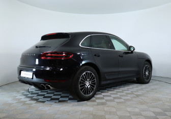 Подержанный автомобиль Porsche Macan 2014 года (5 фото)