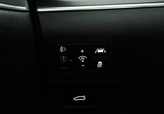 Подержанный автомобиль Kia K5 2020 года (28 фото)