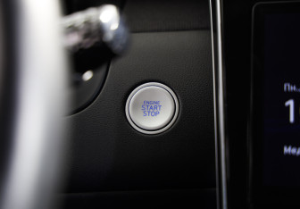 Подержанный автомобиль Hyundai Tucson 2022 года (21 фото)