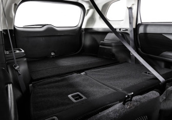 Подержанный автомобиль Mitsubishi Outlander 2018 года (23 фото)