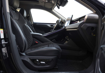 Подержанный автомобиль Wey Coffee 01 2023 года (32 фото)