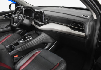 Подержанный автомобиль Haval F7 2023 года (12 фото)