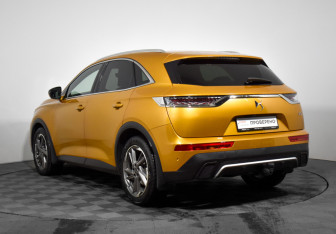Подержанный автомобиль DS 7 Crossback 2019 года (7 фото)