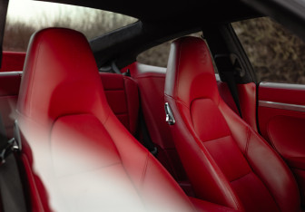 Подержанный автомобиль Porsche 911 Coupe 2013 года (32 фото)