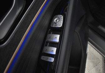 Подержанный автомобиль Jaecoo J8 2024 года (20 фото)